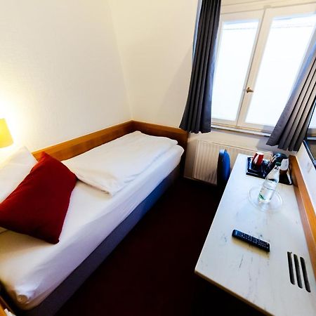 Hotel Zum Ritter St. Georg Heidelberg Ngoại thất bức ảnh