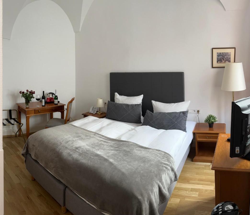 Hotel Zum Ritter St. Georg Heidelberg Ngoại thất bức ảnh