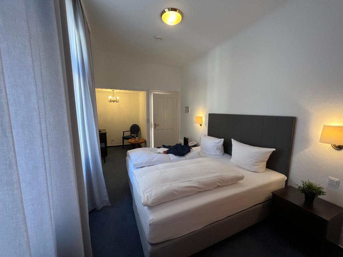 Hotel Zum Ritter St. Georg Heidelberg Ngoại thất bức ảnh