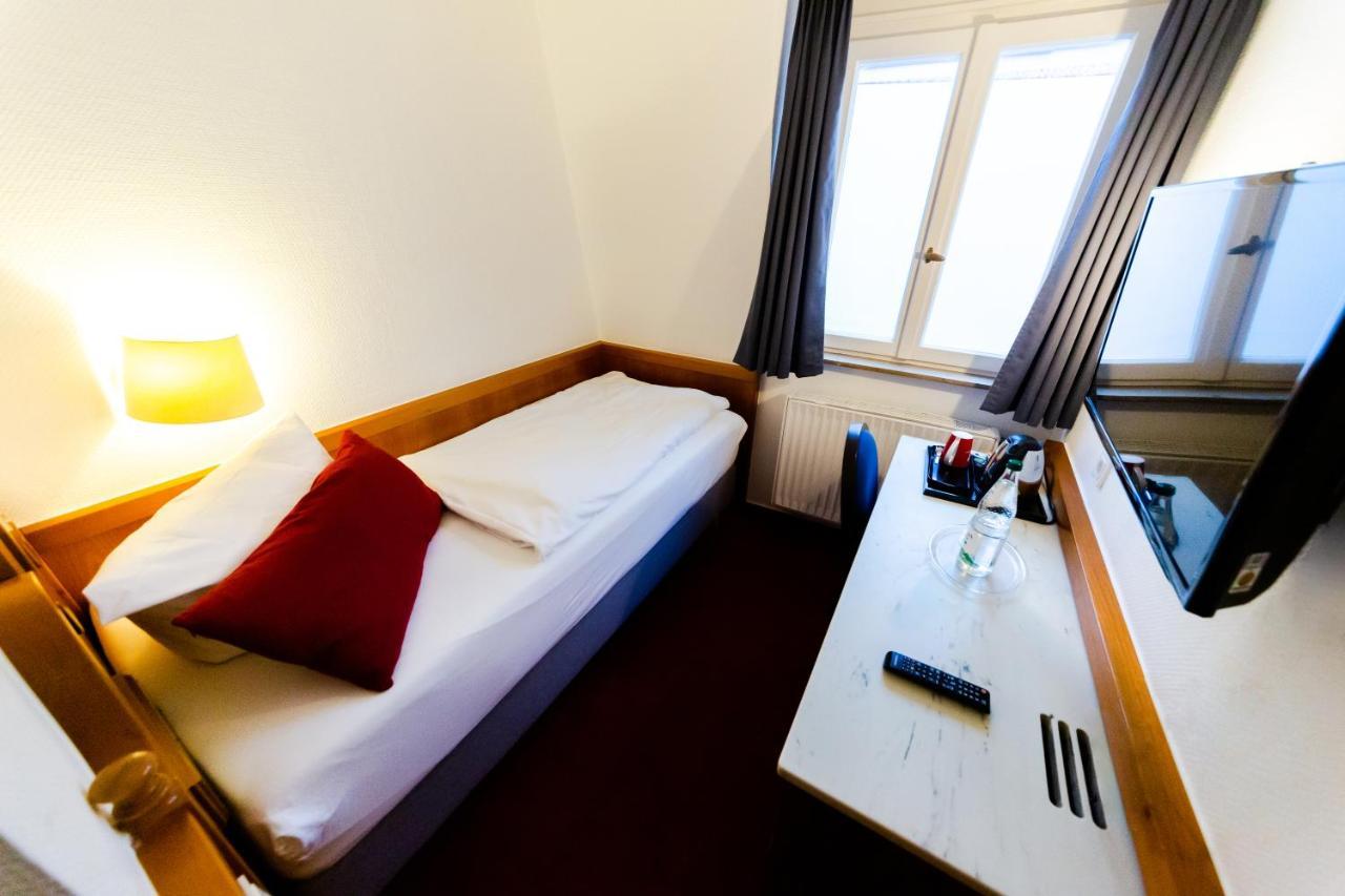 Hotel Zum Ritter St. Georg Heidelberg Ngoại thất bức ảnh