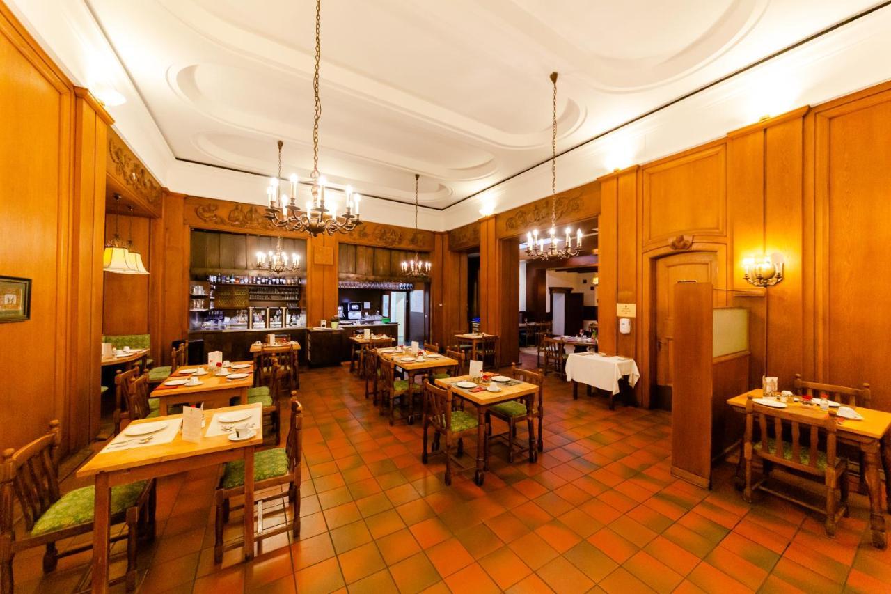 Hotel Zum Ritter St. Georg Heidelberg Ngoại thất bức ảnh