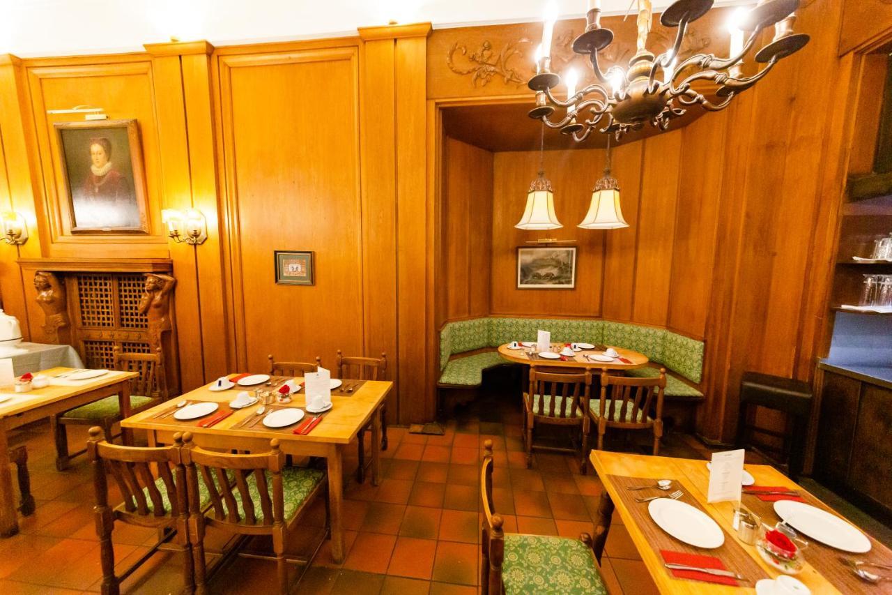 Hotel Zum Ritter St. Georg Heidelberg Ngoại thất bức ảnh